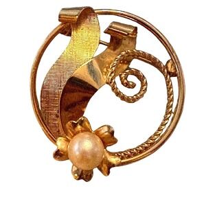 Vintage Krementz Gold Tone Circle Brooch Faux Pearl Floral Ribbon Scroll Pin